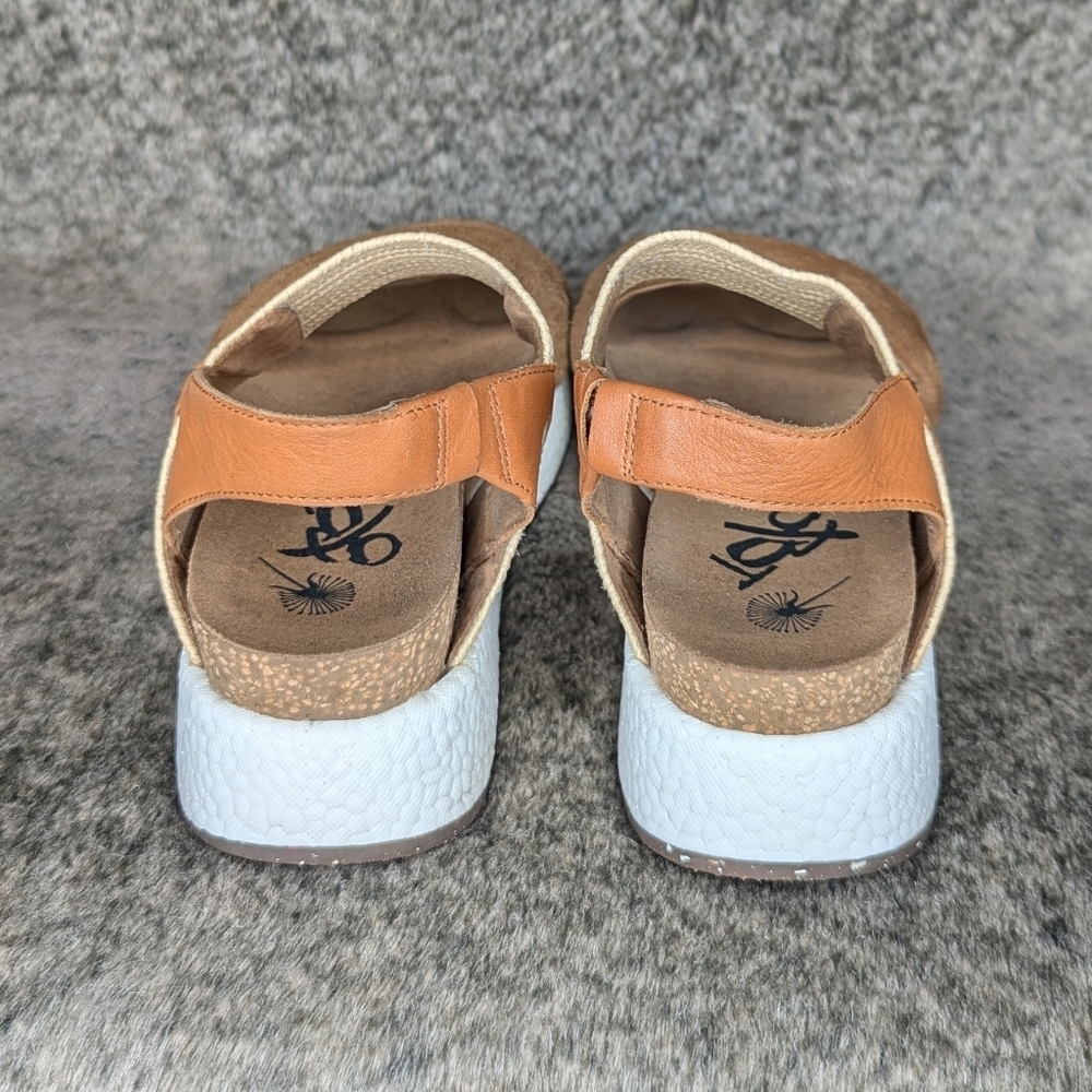 OTBT Libra Sandal Almond Women's 6 - Picture 6 of 13